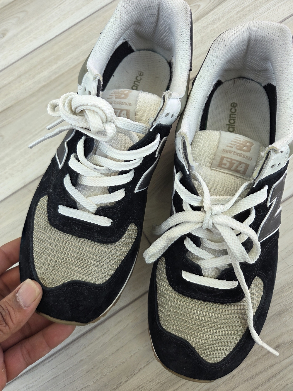 New Balance 574 Men's Sneakers in Black & Tan
